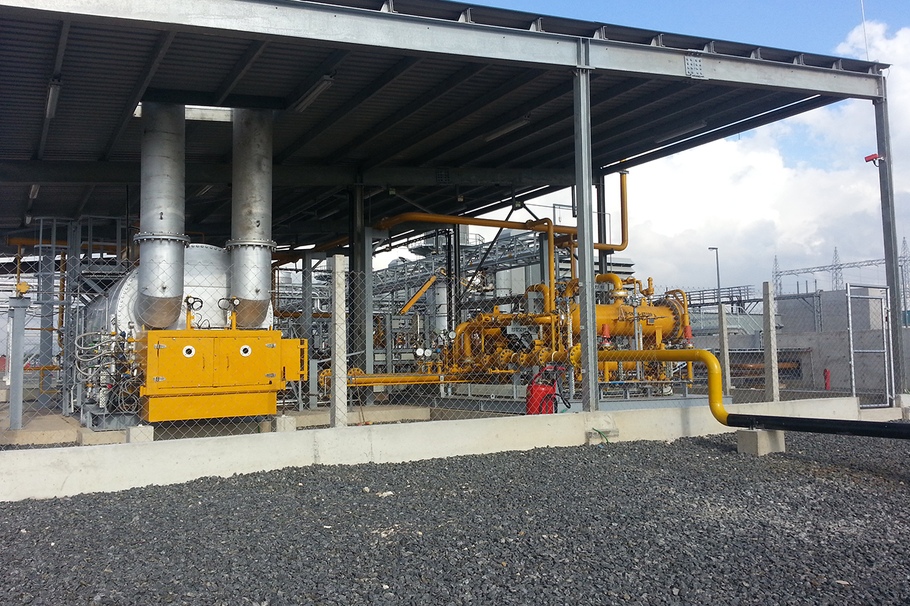 Gas turbines and Power stations